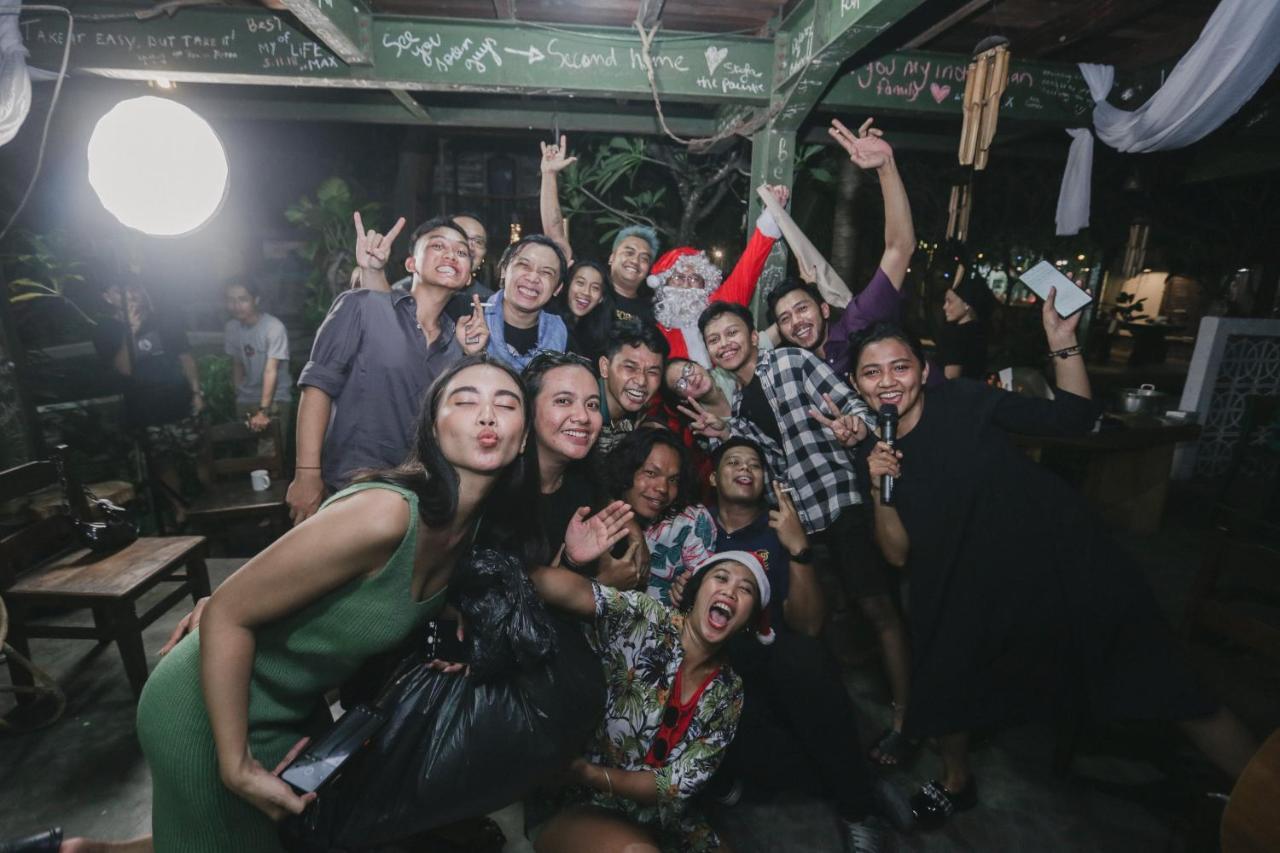 Hostel Da Housetel Kuta *