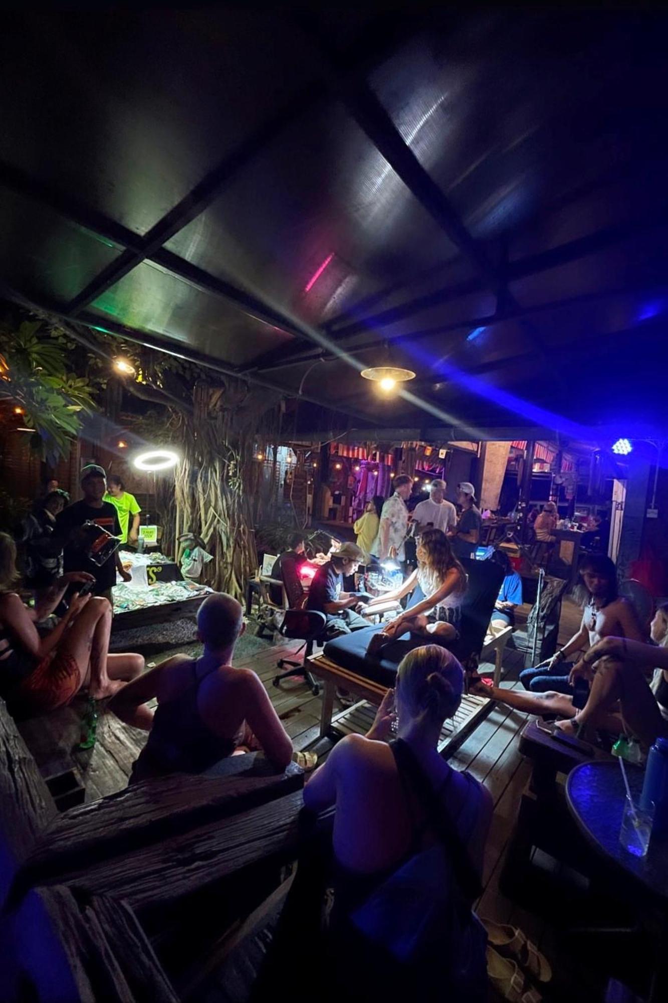 Da Housetel Kuta Hostel
